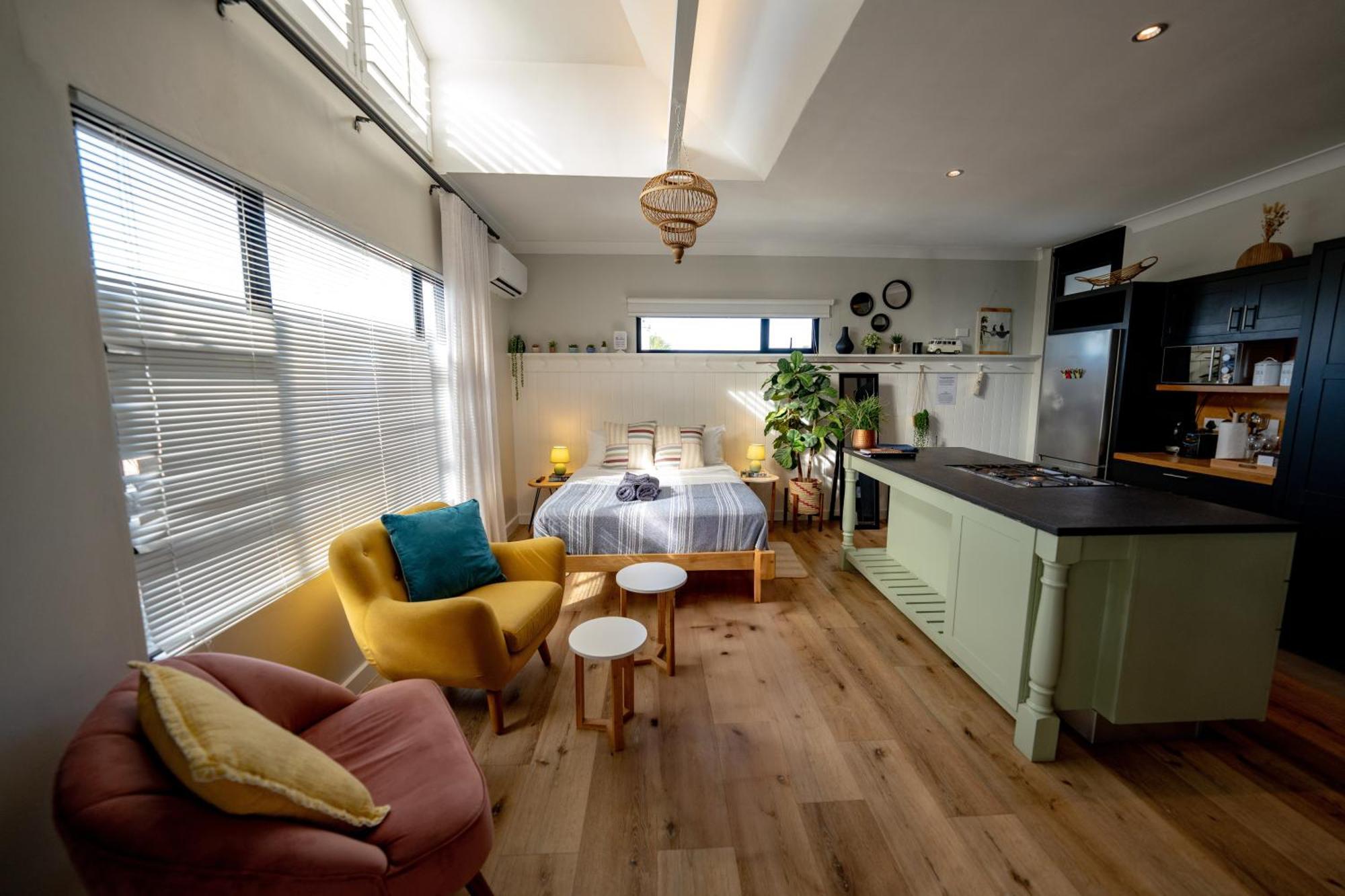 Point's Nest - Indulge In An Urban Oasis *