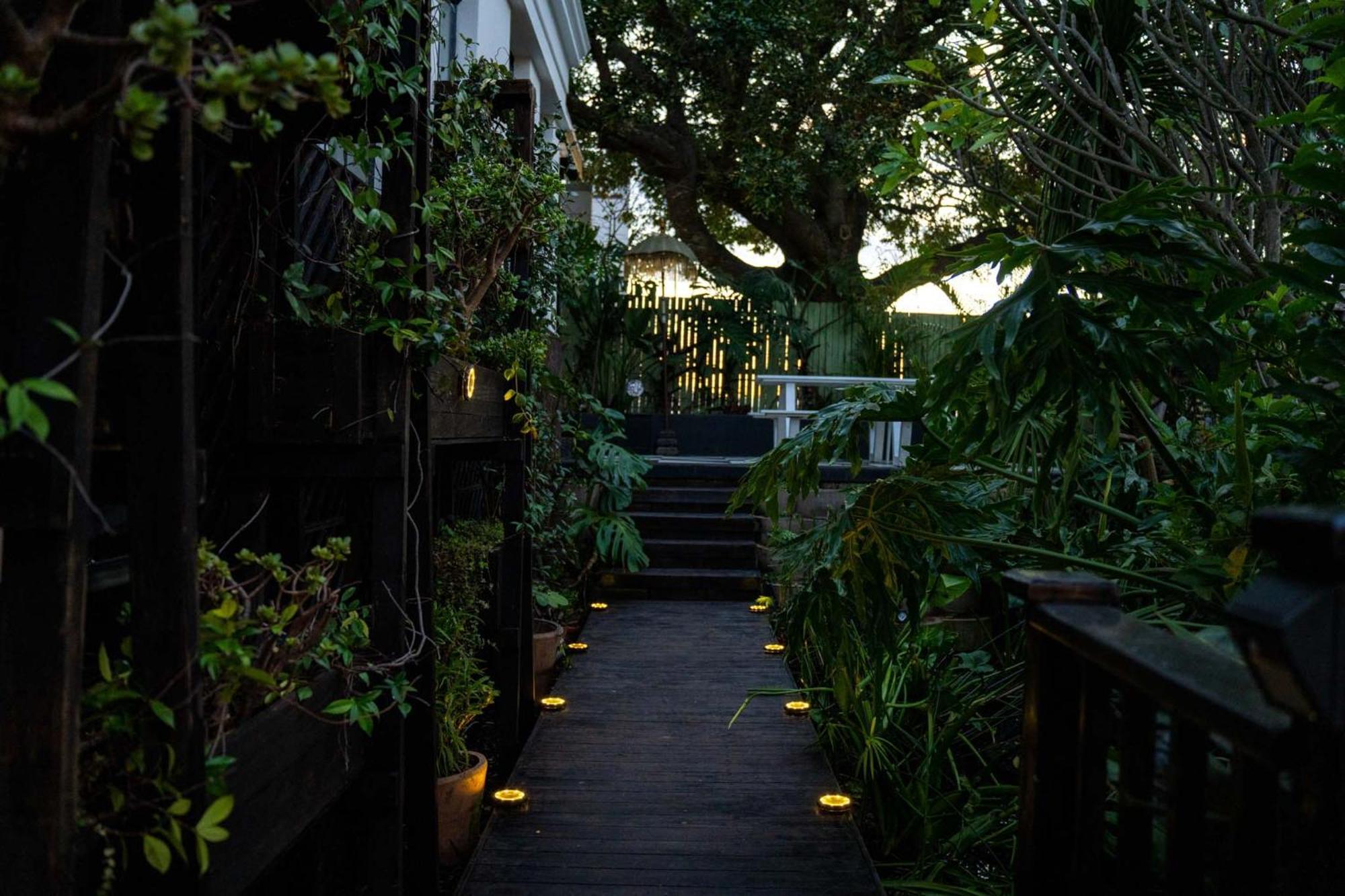 Appartement Point's Nest - Indulge In An Urban Oasis Le Cap